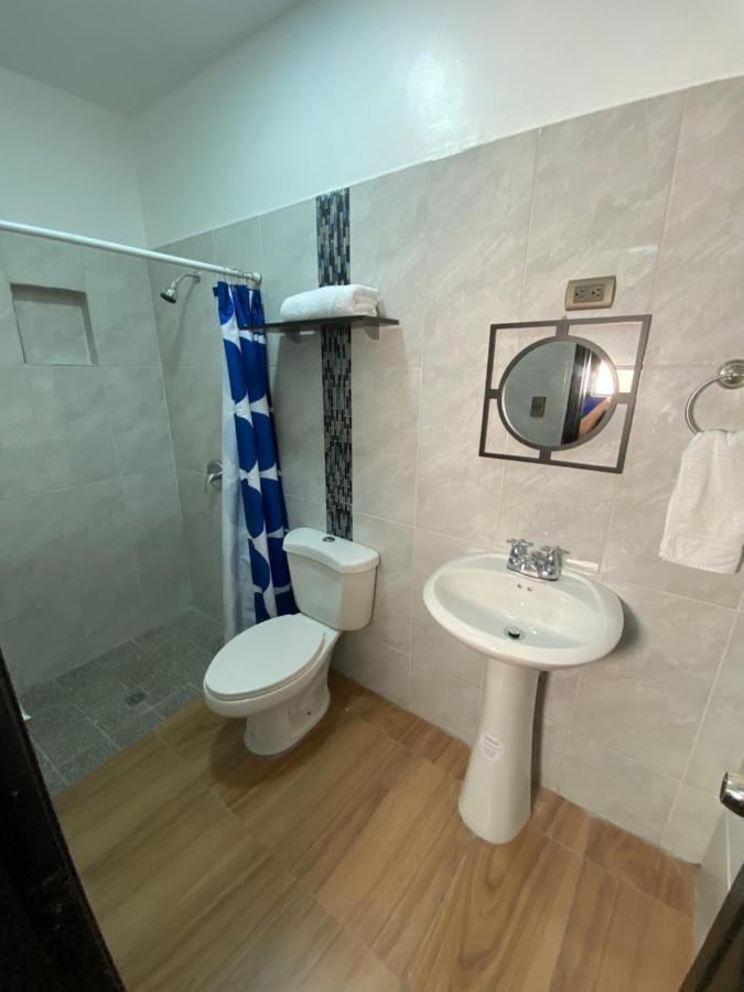 Micro Hotel Express San Pedro Sula Esterno foto