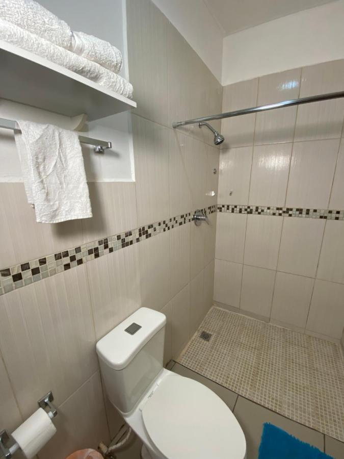 Micro Hotel Express San Pedro Sula Esterno foto