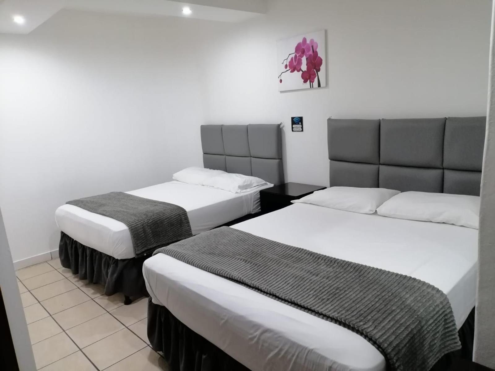 Micro Hotel Express San Pedro Sula Esterno foto