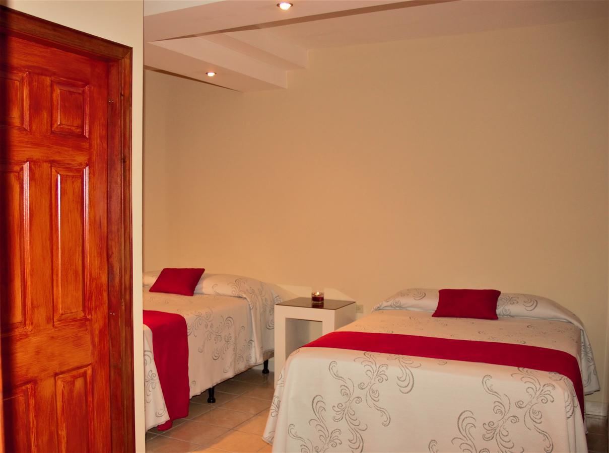 Micro Hotel Express San Pedro Sula Esterno foto